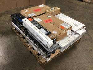 Pallet of Mixed Flooring Various Models and Conditions Customer Returns See Terms on Auction