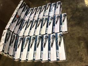 Lot of Assorted Anvil 14 in. Ceramic and Porcelain Tile Cutter Customer Returns See Terms on Auction