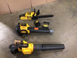 Lot of  Assorted Dewalt Leaf Blowers  Customer Returns See Terms on Auction