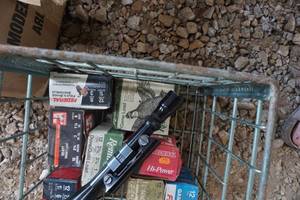 lot 90 image: Assorted Shot Gun Shells With 4 x 8 Bosch and Lomb Rifle Scope