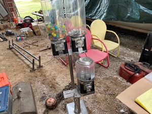 lot 114 image: Beaver Brand Vintage GumballToy Glass Distribution Machines With Heavy Duty Metal Stand