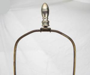 lot 65 image: Vintage Brass Table Lamp