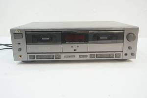 lot 18 image: Stereo cassete deck