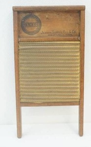 lot 111 image: Vintage wood Washboard