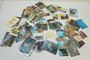 lot 115 image: Variety of Vintage Postcards