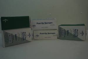 lot 154 image: post op sponges
