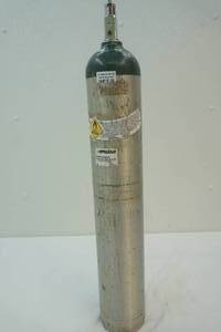 lot 181 image: medical grade aluminum oxygen tank