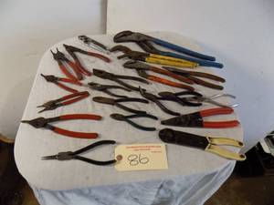 Lot of Plyers, Snap Wring plyers, Channel Locks, Wire strippers