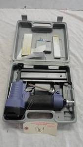 Air Brad Nailer - Central pneumatic, Looks new