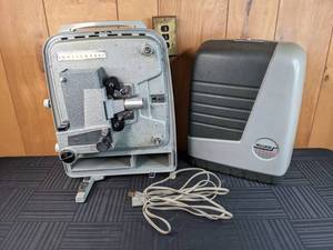 Vintage Wollensak Model 175 8mm Film Camera