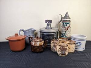 Collection of 10 Kitchen and Barware Items Beer Stein, Liberty Bell Bicentennial Ice Bucket, 4 Liberty Bell Glass Tumblers, Red Wing Beater Jar, Hiram Walkers Pitcher, Teapot and Crock