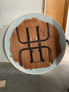 Round Fold Up Table