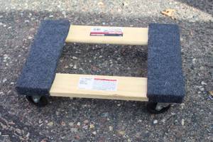 lot 233 image: Harbor Freight Tools HaulMaster 1000-lb HardwoodCarpeted Movers Dolly