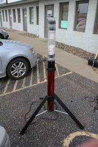 lot 240 image: Adjustable Tripod Worklight