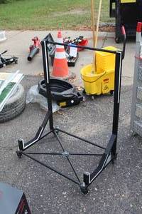 lot 250 image: Hardtop Holder for 1980 Mercedes Benz
