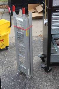 lot 251 image: Aluminum Ramp