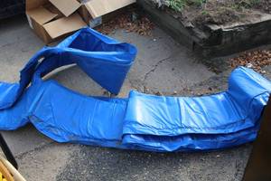 lot 270 image: Trampoline Tarp Pad