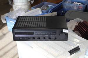 lot 314 image: Yamaha RX-730 Stereo Receiver