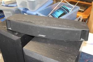 lot 335 image: Bose Center Channel Speaker