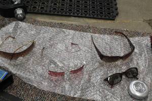lot 345 image: Lot of (4) Sunglasses