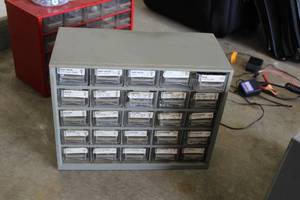 lot 368 image: Parts Organizer Cabinet 25-bin w Fasteners, Hardware