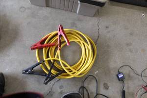 lot 378 image: Jumper Cables