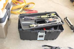 lot 385 image: Husky Tool Box w Hand Tools