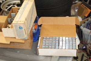 lot 411 image: Lot of (2 boxes) 16-GA 1 Staples