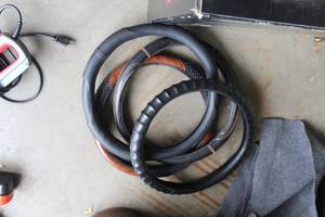 lot 414 image: Lot of (4) Steering Wheel Covers