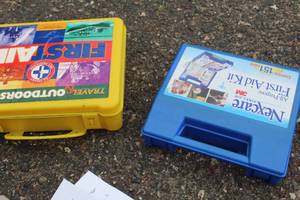 lot 440 image: Lot of (2) First Aid Kits