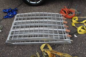 lot 445 image: 36 Aluminum Ramp