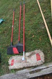 lot 462 image: (2) Angle Brooms, Dust Broom
