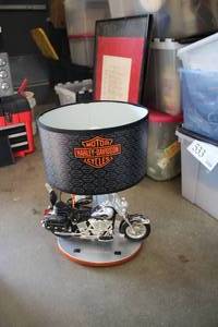 lot 548 image: Harley-Davidson Motorcycle Table Lamp