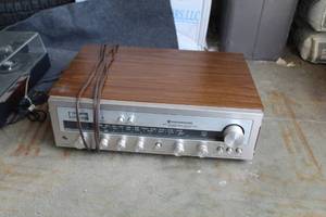 lot 476 image: Vintage Kenwood KR-2600 AM FM Stereo Receiver