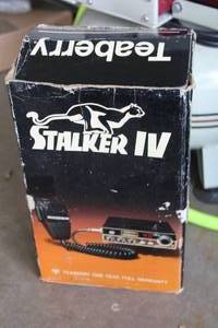 lot 480 image: Teaberry Stalker IV CB Radio (in box)