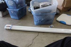 lot 502 image: Sylvania T1240W48 Cool White Plus Fluorescent Light Bulb 2-Pack