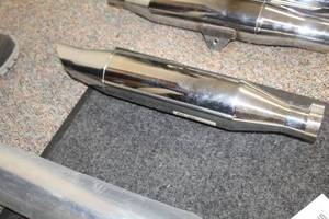 lot 21 image: Supertrap 027-7860 Motorcycle Exhaust