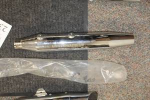 lot 22 image: Harley-Davidson 65842-07 Motorcycle Exhaust