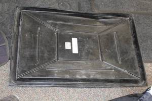 lot 88 image: Drip Pan  Mat