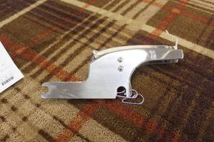lot 107 image: Motorcycle Windshield Mount