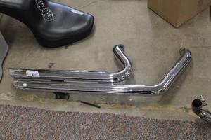 lot 133 image: Vance Hines Motorcycle Exhaust System