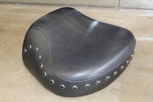 lot 145 image: 05026936 Leather Motorcycle Seat