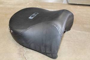 lot 146 image: Milsco 021727 Leather Motorcycle Seat