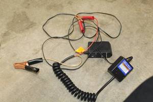 lot 671 image: Centech Motorcycle Battery Float Charger