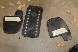 lot 688 image: Lot of (3) Harley-Davidson Leather Motorcycle Accessories
