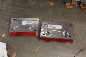 lot 687 image: Lot of (2) Harley-Davidson Chrome Motorcycle License Plate Holders