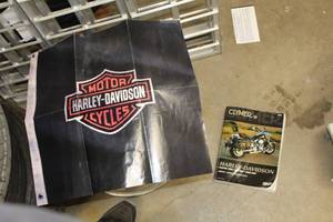 lot 700 image: Poster and Clymer Service  Repair Manual for 2000-2003 FLSFLX Twin Cam