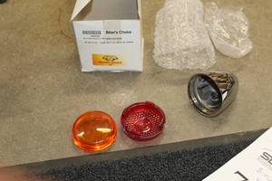 lot 711 image: Bikers Choice Motorcycle Turn Signal Set
