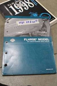 lot 721 image: 2007 Harley-Davidson FLHRSE3 Motorcycle Service Manual Supplement