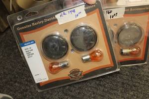 lot 774 image: Lot of (2) Harley-Davidson 69753-04 Motorcycle Bullet Rear Turn Signal Trim Ring